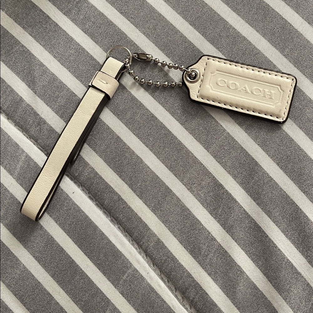 Coach Black and Cream Leather Keychain Set - Picture 7 of 10